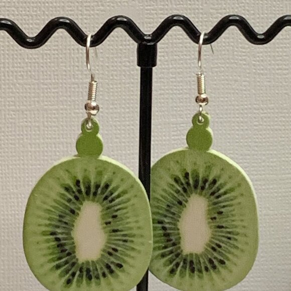 Kiwi Earring, Fruit Earring, Funny Food Earring, Gift Idea, Silly Eraring - Picture 4 of 4